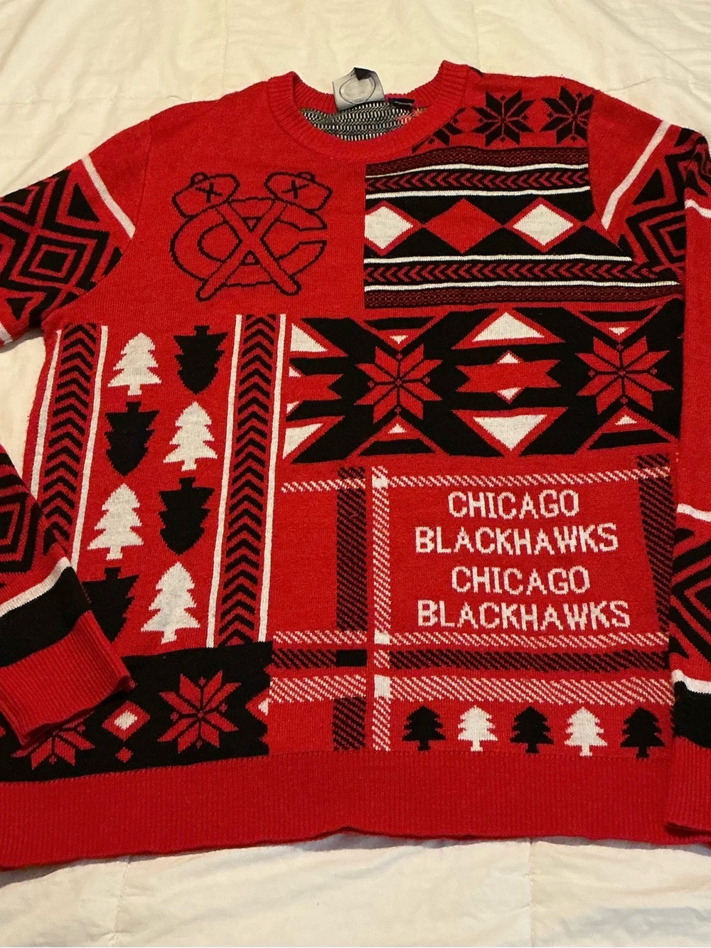 Klew Chicago Blackhawks Red Black Holiday Crewneck Sweater Men’s Med NHL Shirt